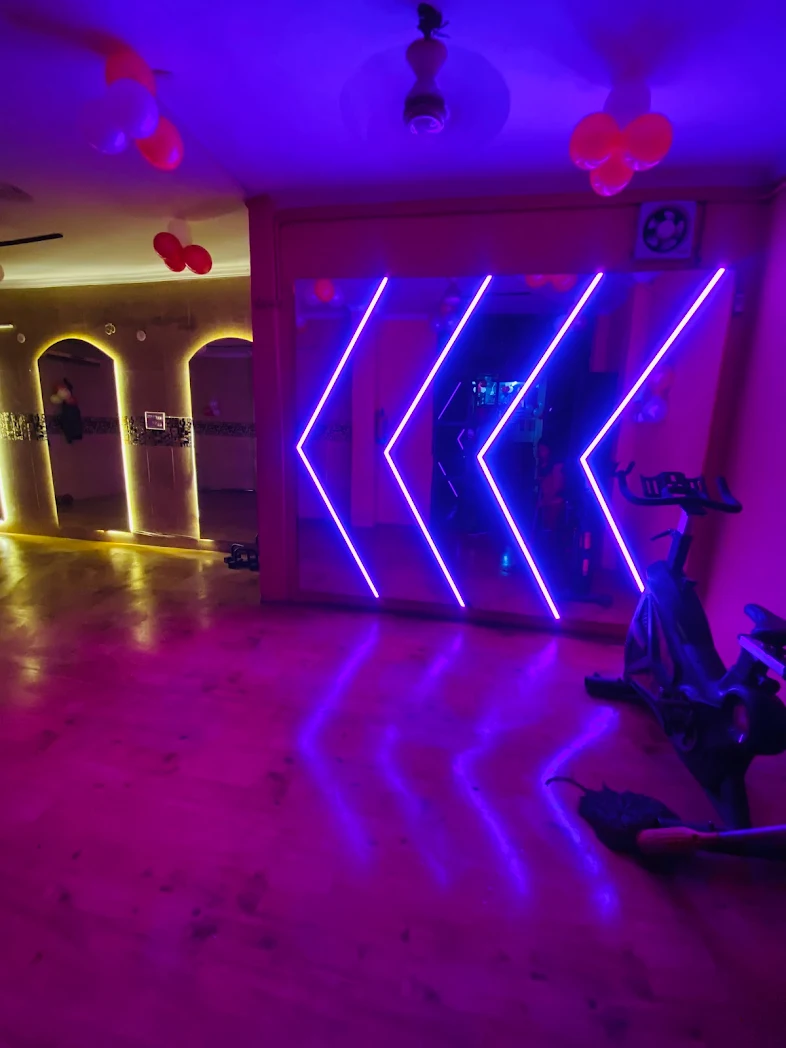 Neon lit cycling zone